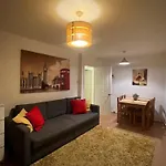 Great Apartment In Camberwell